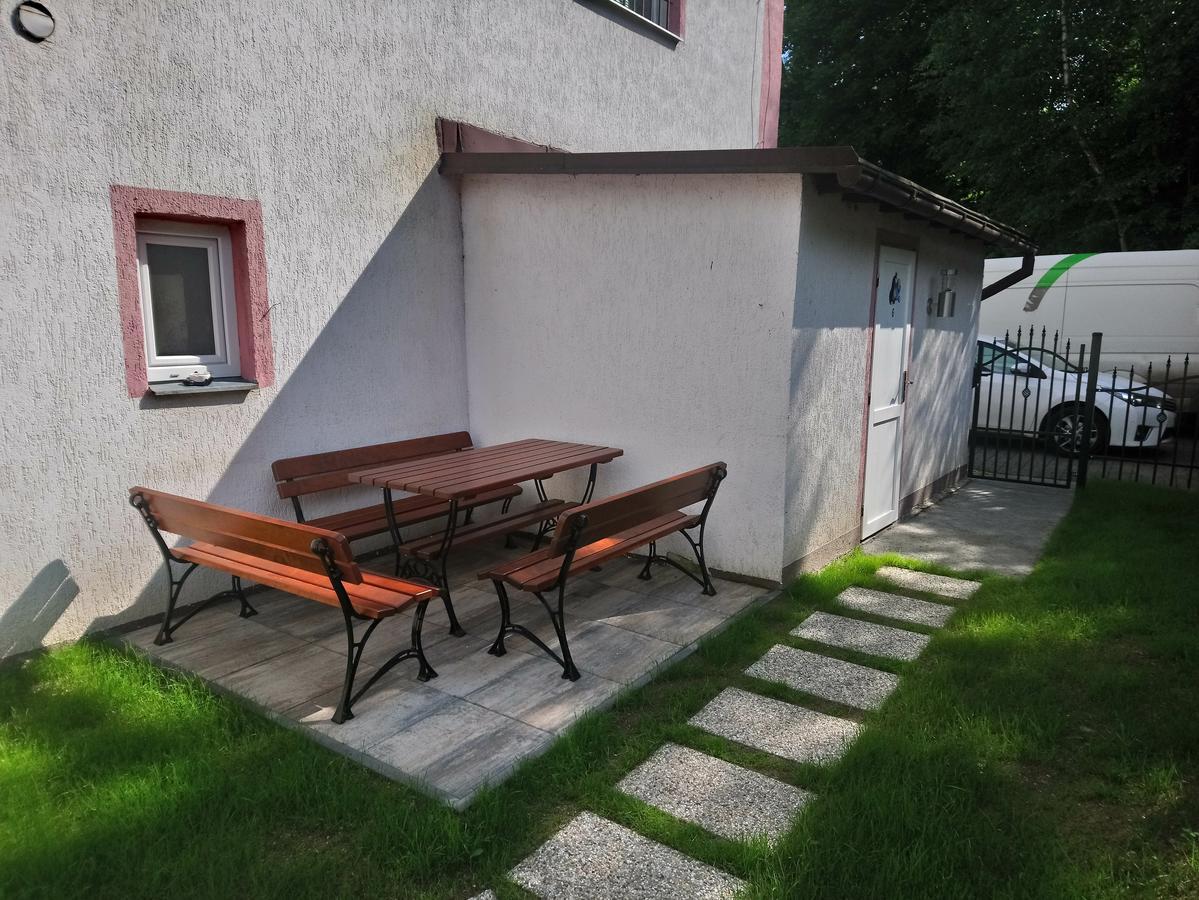 Penzion U Krtka Kraslice 外观 照片